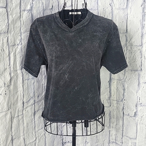 CAUTION TO THE WIND Black‎ Faded Crop Top Small - Picture 1 of 5